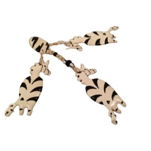 Lunch at the Ritz 88 Black White Zebra Couture Whimsical Massive Runway Earrings - Picture 4 of 7